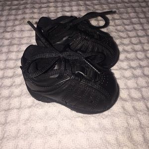 Baby Nike sneakers 2c!!!